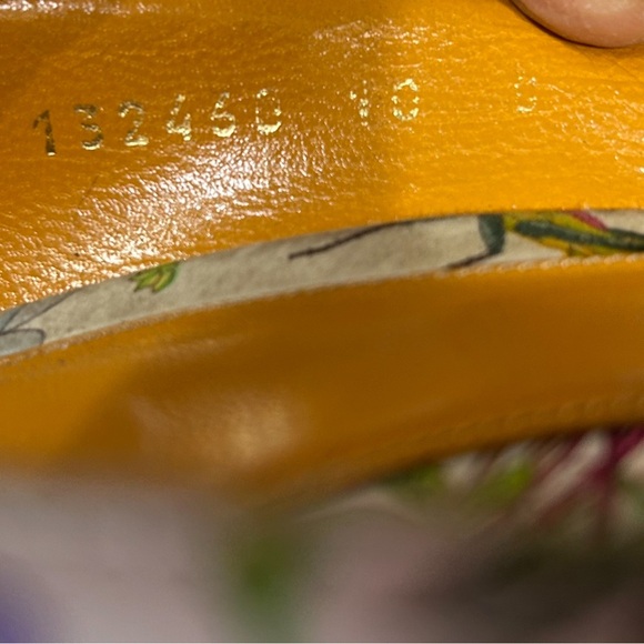 Gucci Satin Horsebit Pumps US 10 White Floral Peep Toe High Heels Buckles - Picture 8 of 12